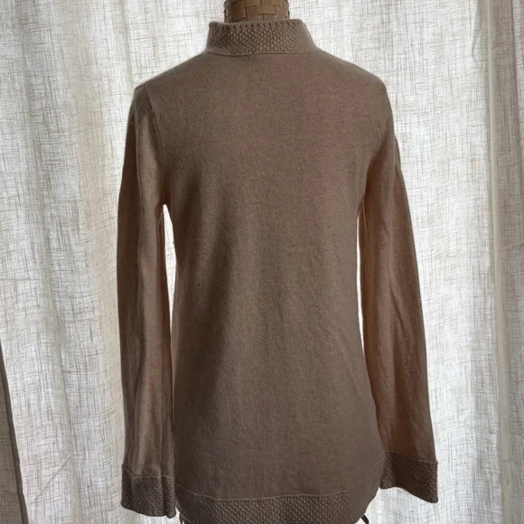 Tory Burch 100% Cashmere V Neck Sweater Beige Size M - Picture 12 of 14